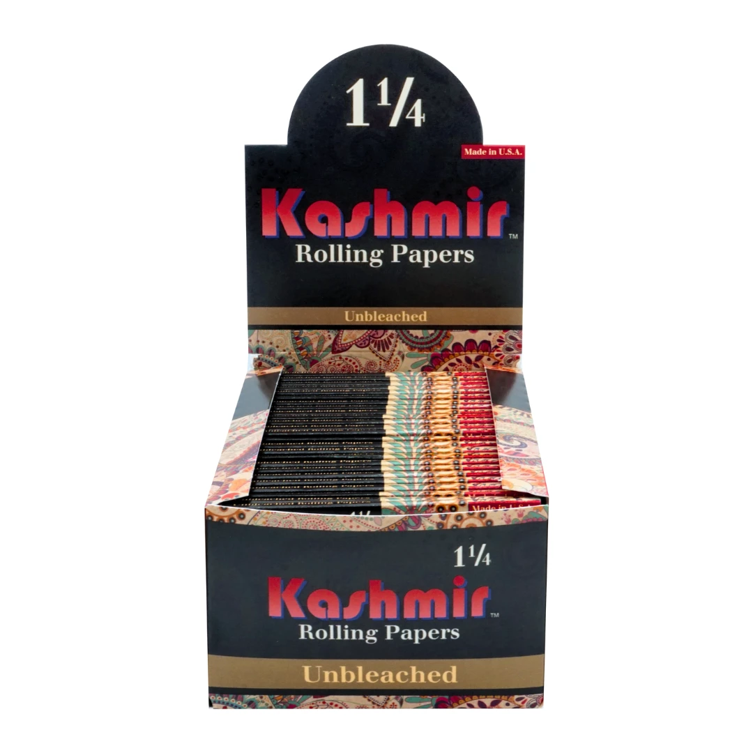 Unbleached 1 1/4 Rolling Paper, Display
